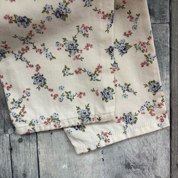 NWT LOFT Floral Modern Skinny White Jeans Sz 31 - 1217 - Picture 11 of 11